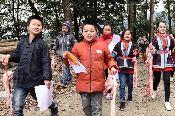 【青青國產(chǎn)視頻】新民藝評丨卜翌:這個新年檔,哪吒贏在共情