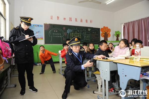 【國產(chǎn)視頻亞洲】滬深京一切上市公司有一個(gè)一起的股東,你知道是誰嗎